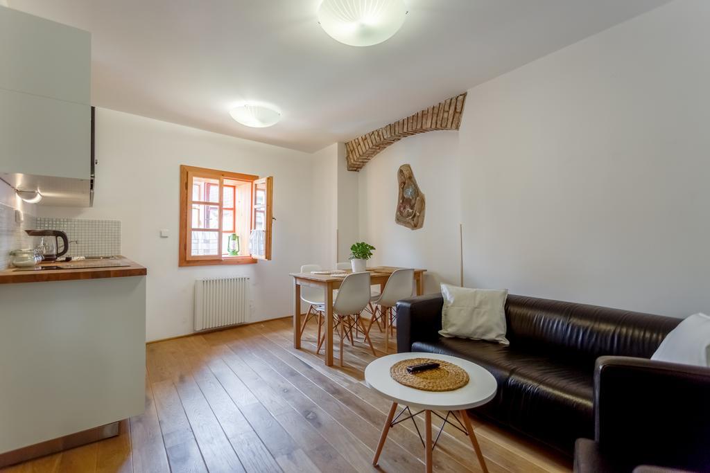 Apartment No.59