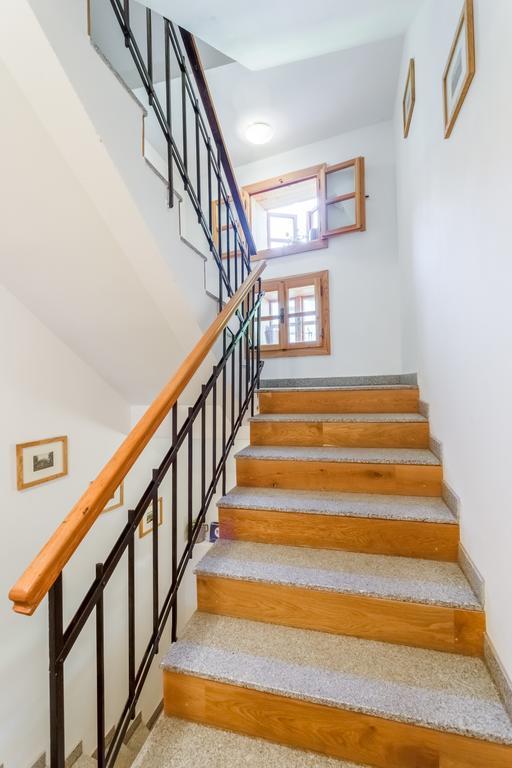 Apartment No.59